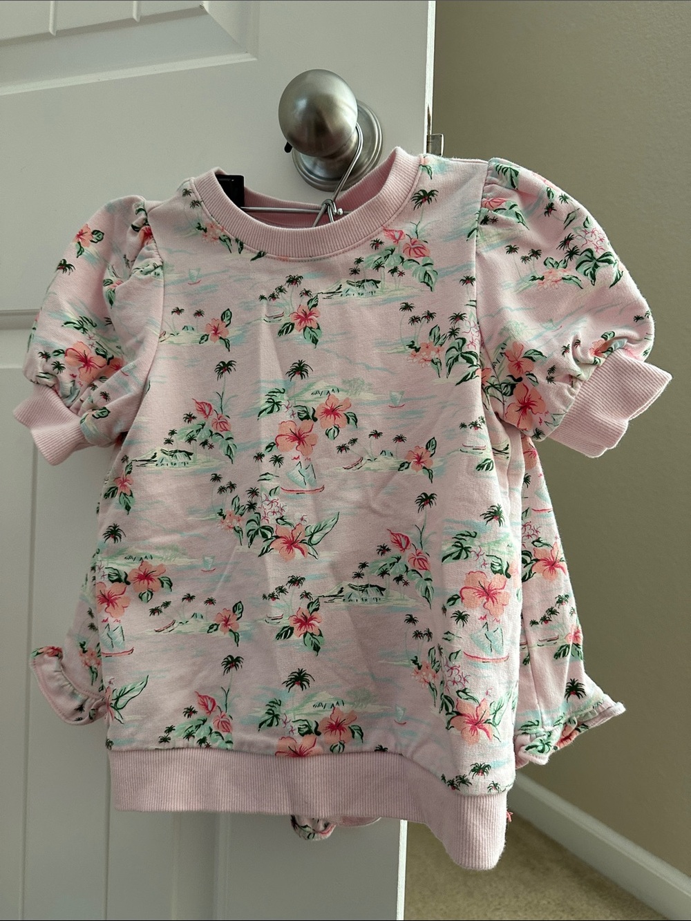 Pink Floral Puff-Sleeve Kids Top and pants